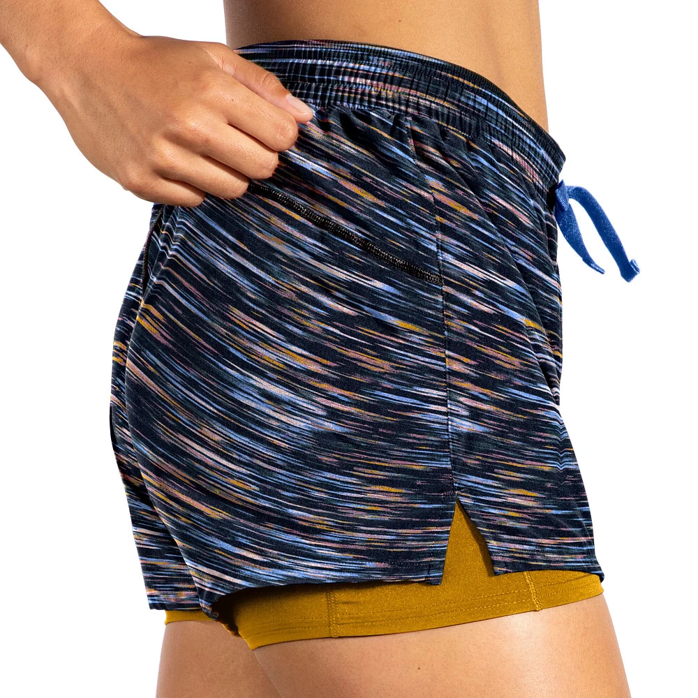 Women's Brooks Moment 5" 2-in-1 Short - Image 12