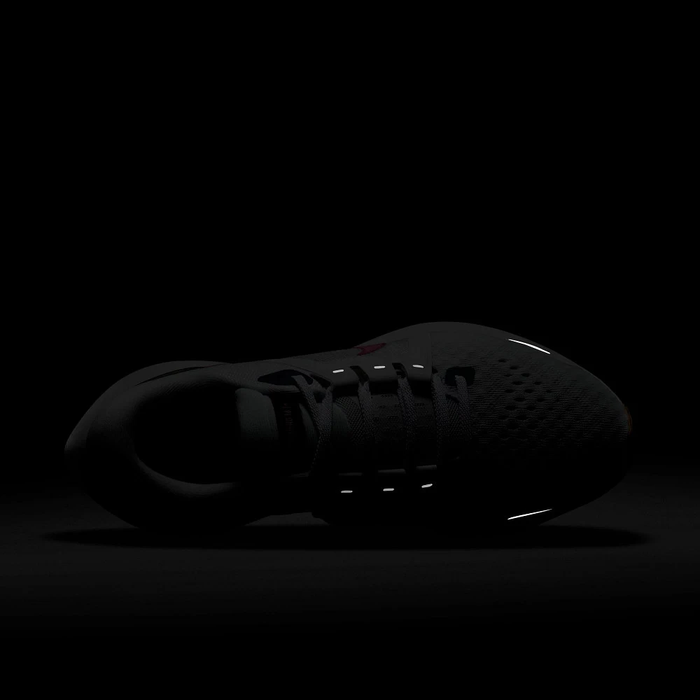 Women's Nike Air Zoom Vomero 16 - Image 10