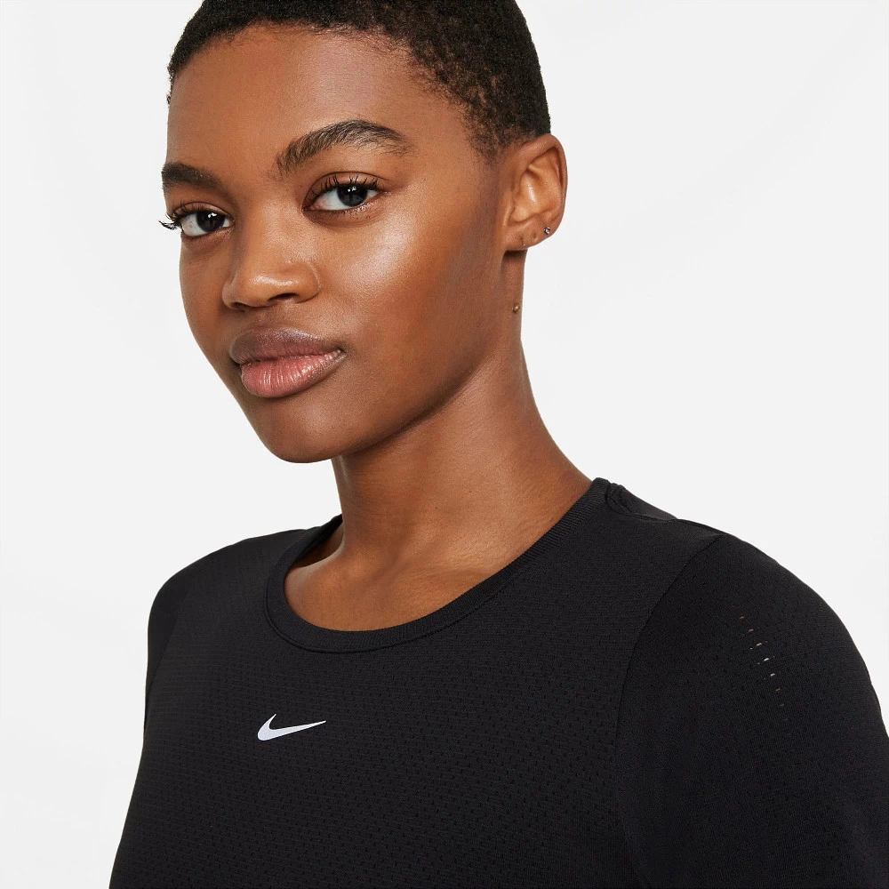 Women's Nike Dri-FIT ADV Aura Slim Short Sleeve Top - Image 4