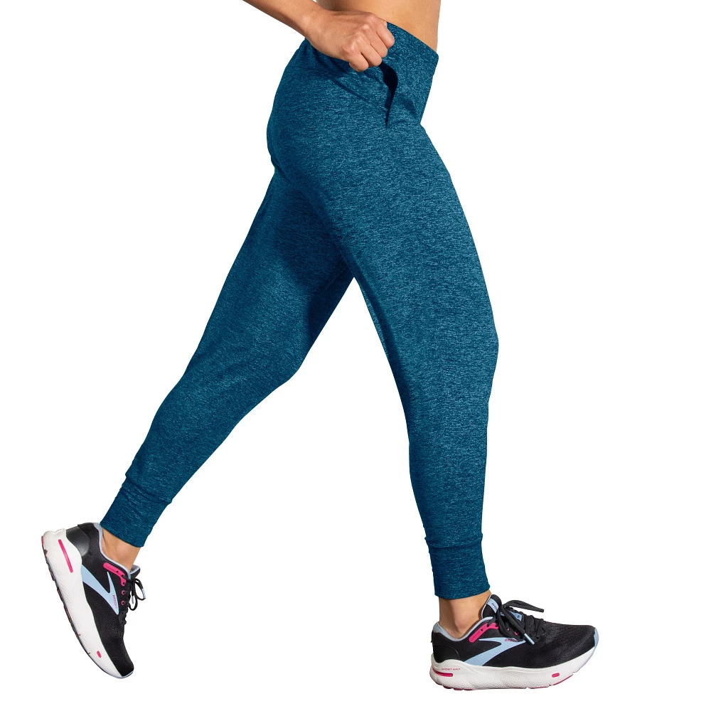 Women's Brooks Luxe Jogger - Image 2