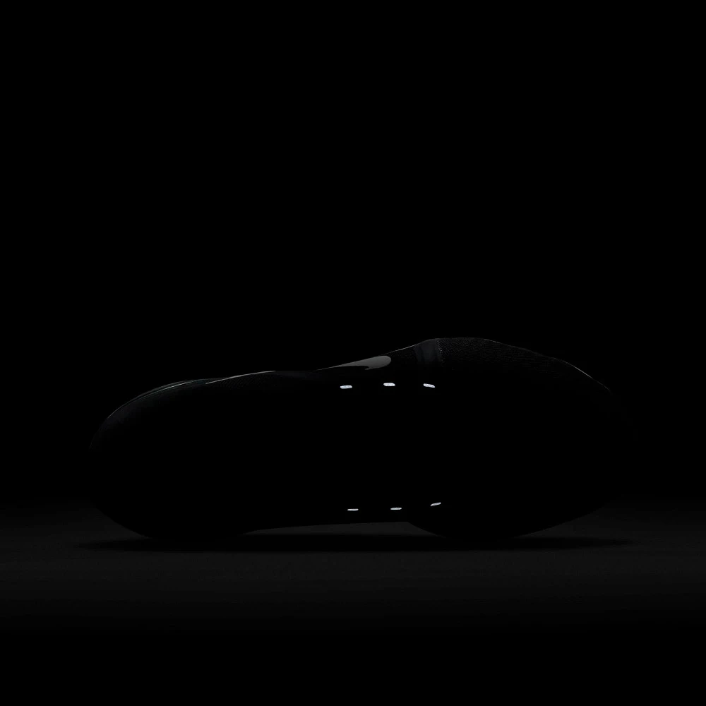 Women's Nike Air Zoom Vomero 16 - Image 20