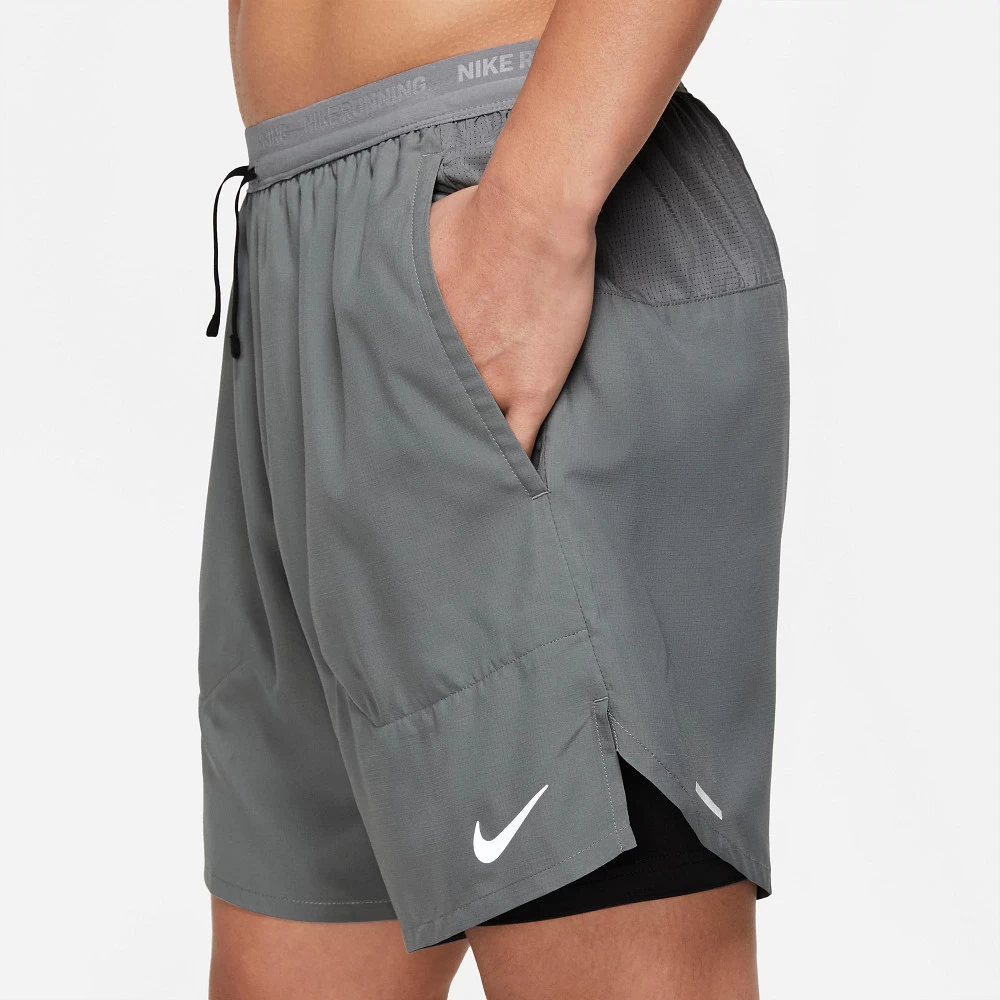 Men's Nike Dri-FIT Stride 7" 2-in-1 Short - Image 15