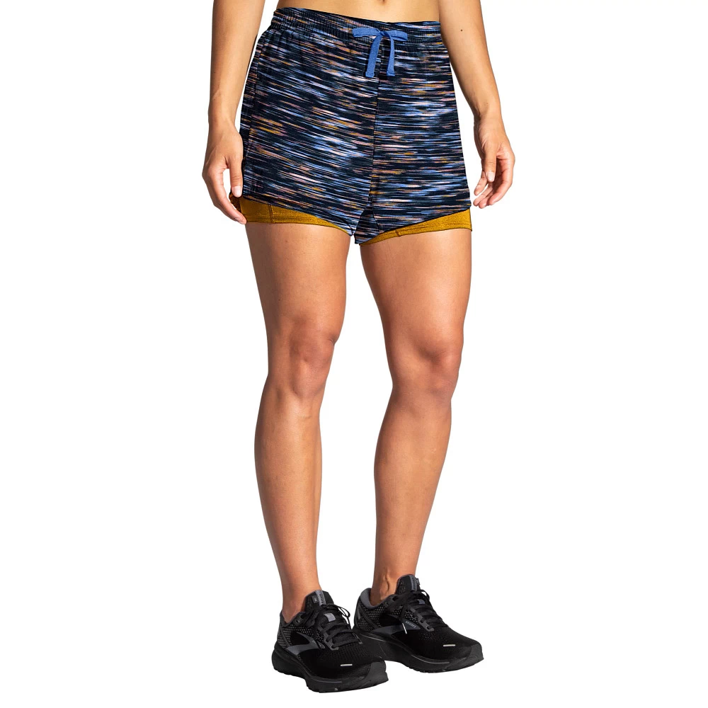 Women's Brooks Moment 5" 2-in-1 Short - Image 10