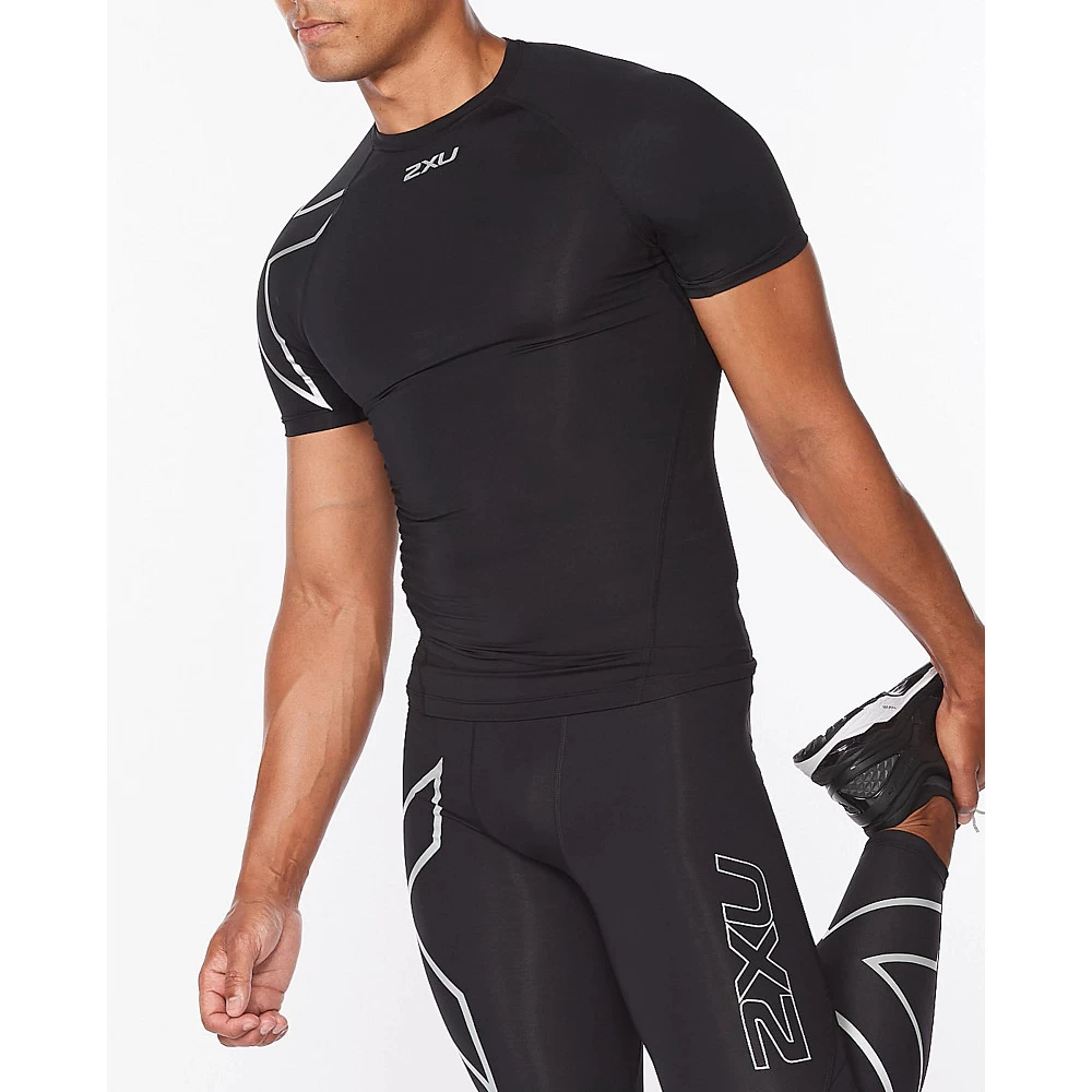 Men's 2XU Core Compression Short Sleeve Top - Image 3