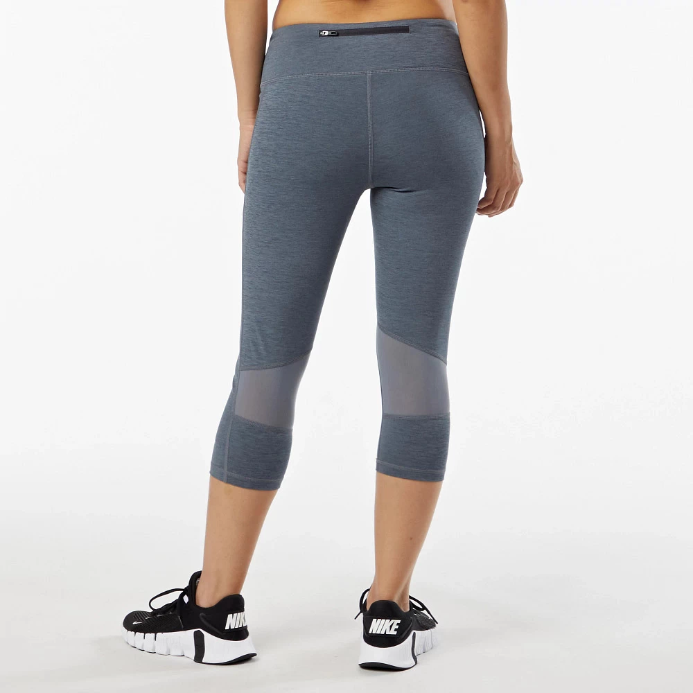 Women's Korsa Recharge 18" Compression Capri 3.0 - Image 9