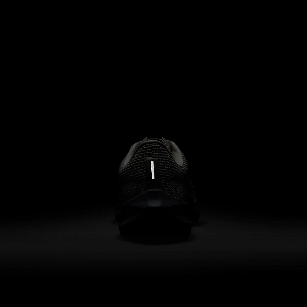 Men's Nike Air Zoom Pegasus 40 - Image 11